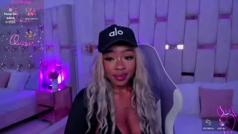 Miia Schwarz  online show from April 13, 2026, 3:12 am