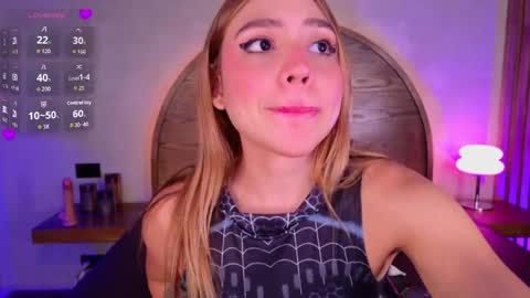 miia_sttone online show from June 7, 2026, 5:22 am
