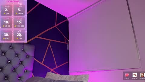 Mia online show from April 11, 2026, 7:45 am