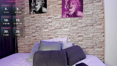 miiaa_monroe online show from January 14, 2026, 11:05 am