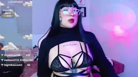 Mila  online show from January 8, 2025, 5:59 am