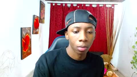 Snapshot of miilo18 chatting on June 26, 2026, 2:32 pm milo online show from June 26, 2026, 2:32 pm