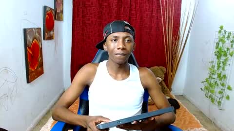 Snapshot of miilo18 chatting on July 1, 2026, 7:54 am milo online show from July 1, 2026, 7:54 am