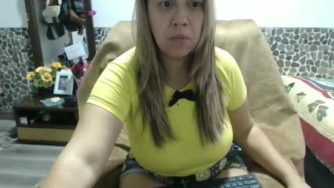 Miilu74 online show from December 15, 2025, 11:36 am