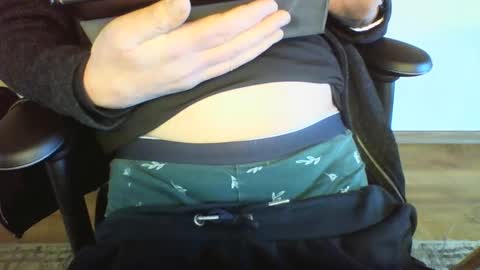 mik online show from January 13, 2025, 10:58 am