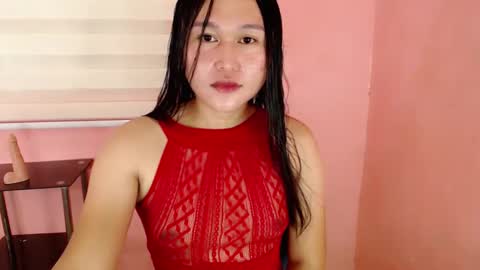 Hi im Avah online show from February 26, 2025, 6:47 am