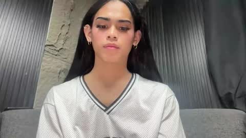 mika_pedersen online show from September 12, 2025, 5:13 pm