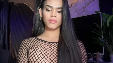 mika_pedersen online show from May 22, 2026, 9:09 pm