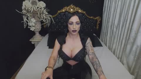 Snapshot of mikaelajensen chatting on January 17, 2026, 2:38 am Mikaela online show from January 17, 2026, 2:38 am