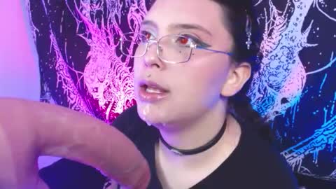 Mika online show from April 8, 2026, 11:48 pm