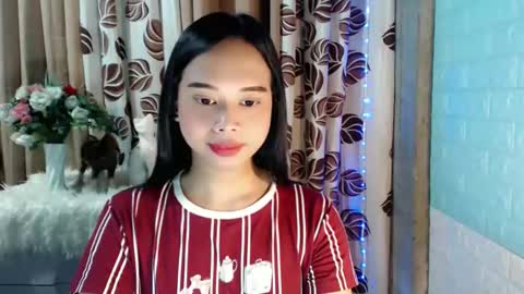 Mikay online show from March 22, 2026, 8:23 pm