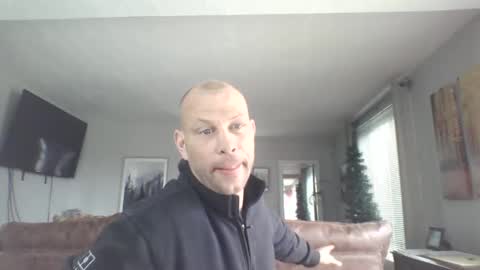 mike199645 online show from March 22, 2026, 8:23 pm