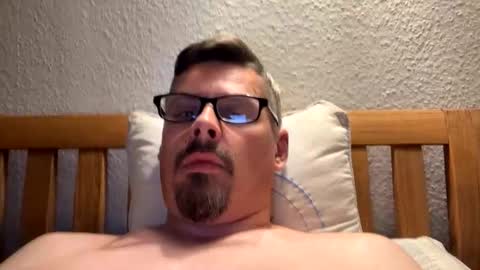 mike4u26 online show from October 4, 2025, 10:08 pm