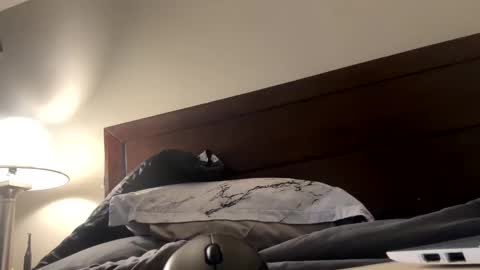 Snapshot of mike66730 chatting on October 25, 2025, 9:50 am mike66730 online show from October 25, 2025, 9:50 am