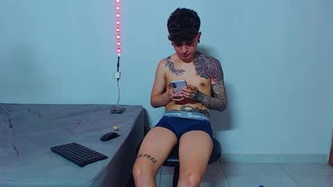 Mike IMDEPENDIENT MODEL online show from September 13, 2025, 5:29 am