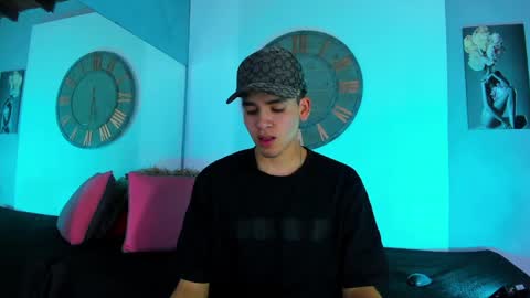 Mike 0233 online show from January 24, 2025, 3:32 am