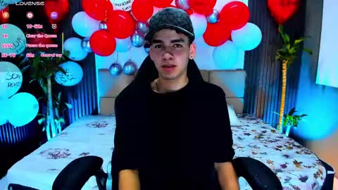 Mike 0233 online show from February 16, 2025, 9:04 am