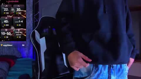 Mike 0233 online show from March 9, 2025, 7:34 am