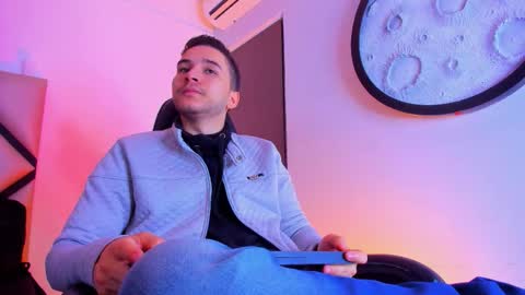 Mike  online show from January 9, 2026, 11:46 am