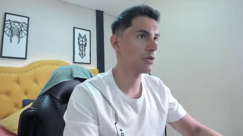 Mike online show from March 31, 2026, 2:24 am