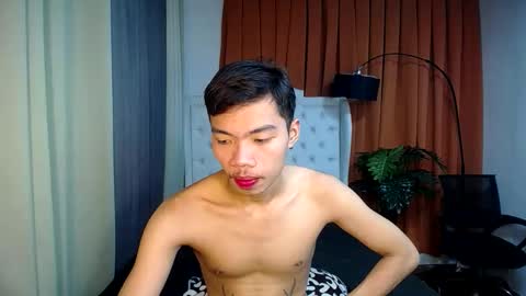 Snapshot of mike_cummer chatting on February 5, 2026, 5:01 am Chan Chan online show from February 5, 2026, 5:01 am