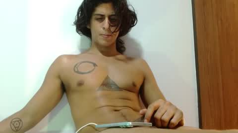 mike_d1030 online show from October 4, 2025, 3:48 am