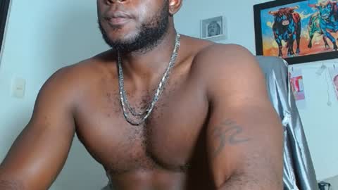 Snapshot of mike_kingcum chatting on January 8, 2025, 1:11 am mike online show from January 8, 2025, 1:11 am