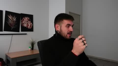 MIKE PLATANO online show from September 10, 2025, 5:51 am