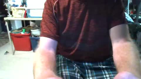 Snapshot of mikeb3200 chatting on October 10, 2025, 12:15 pm mikeb3200 online show from October 10, 2025, 12:15 pm