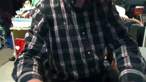 mikeb3200 online show from March 27, 2026, 3:01 am