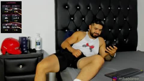 Snapshot of mikeblaree chatting on June 18, 2026, 9:30 pm mikeblaree online show from June 18, 2026, 9:30 pm