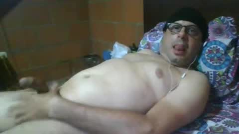 Snapshot of mikedonovan33 chatting on May 22, 2026, 6:20 am mikedonovan33 online show from May 22, 2026, 6:20 am