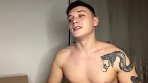 MikeLaur online show from December 18, 2024, 7:08 pm