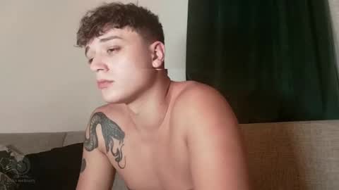 MikeLaur online show from September 24, 2025, 6:44 pm