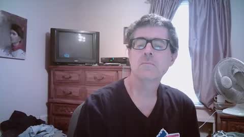 Mike online show from April 24, 2026, 11:07 pm