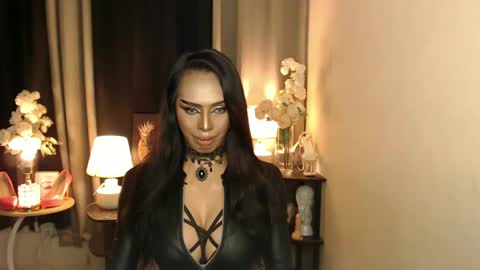 Mistress MikeyAlawi online show from March 8, 2025, 4:01 am