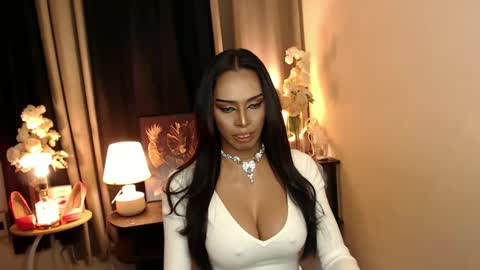 Mistress MikeyAlawi online show from March 10, 2025, 8:37 am