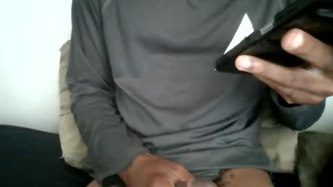 mikeybear562 online show from May 3, 2026, 2:23 pm