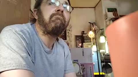 Snapshot of mikeylikesit38 chatting on January 9, 2025, 4:06 pm Mikey online show from January 9, 2025, 4:06 pm