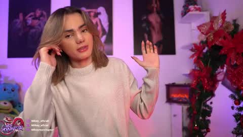 Snapshot of mikeymorningstar chatting on December 3, 2025, 10:08 pm mikeymorningstar online show from December 3, 2025, 10:08 pm