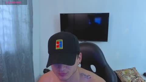 MIKKE online show from December 17, 2025, 1:50 pm