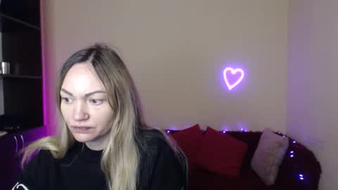 Adalina online show from January 14, 2026, 12:22 pm