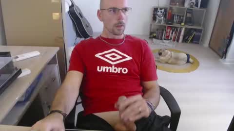 Snapshot of mikmik91 chatting on October 14, 2025, 3:13 pm mikmik91 online show from October 14, 2025, 3:13 pm