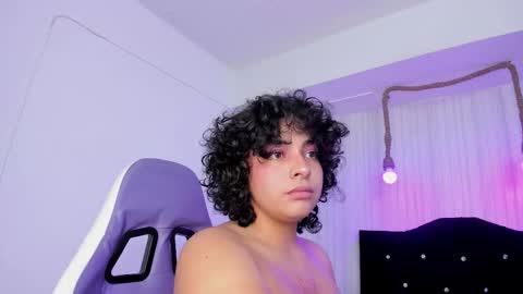   miku katsuragi  online show from January 18, 2026, 2:48 am