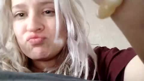 Mila 420 online show from April 20, 2026, 11:35 am