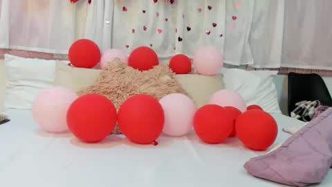 Snapshot of mila_adamss chatting on February 16, 2026, 10:11 am mila_adamss online show from February 16, 2026, 10:11 am