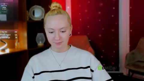 mila_glow online show from December 22, 2025, 5:54 pm