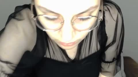mila_keyy online show from May 13, 2026, 8:16 pm