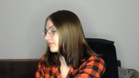 mila_keyy online show from May 23, 2026, 8:24 pm