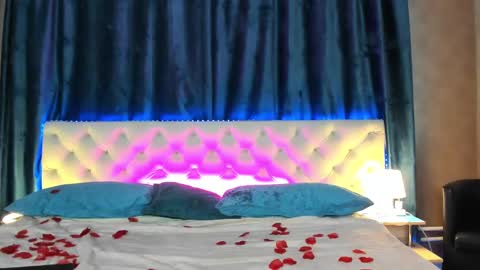 mila_kinor online show from February 12, 2025, 5:58 am